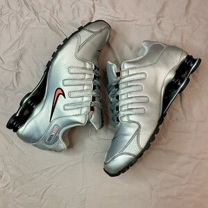 Nike Shox NZ - 8.5